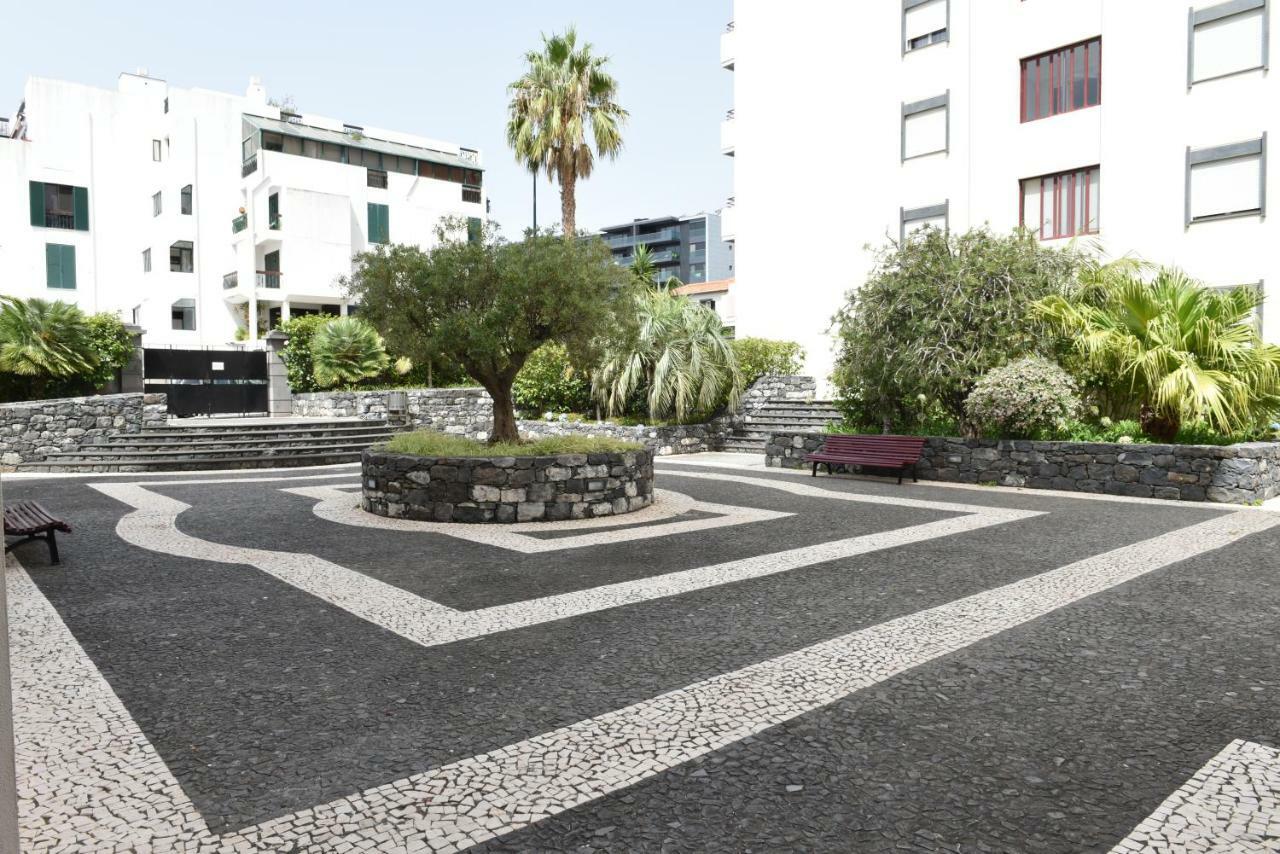 Jasmineiro- Funchal Appartamento Funchal  Esterno foto