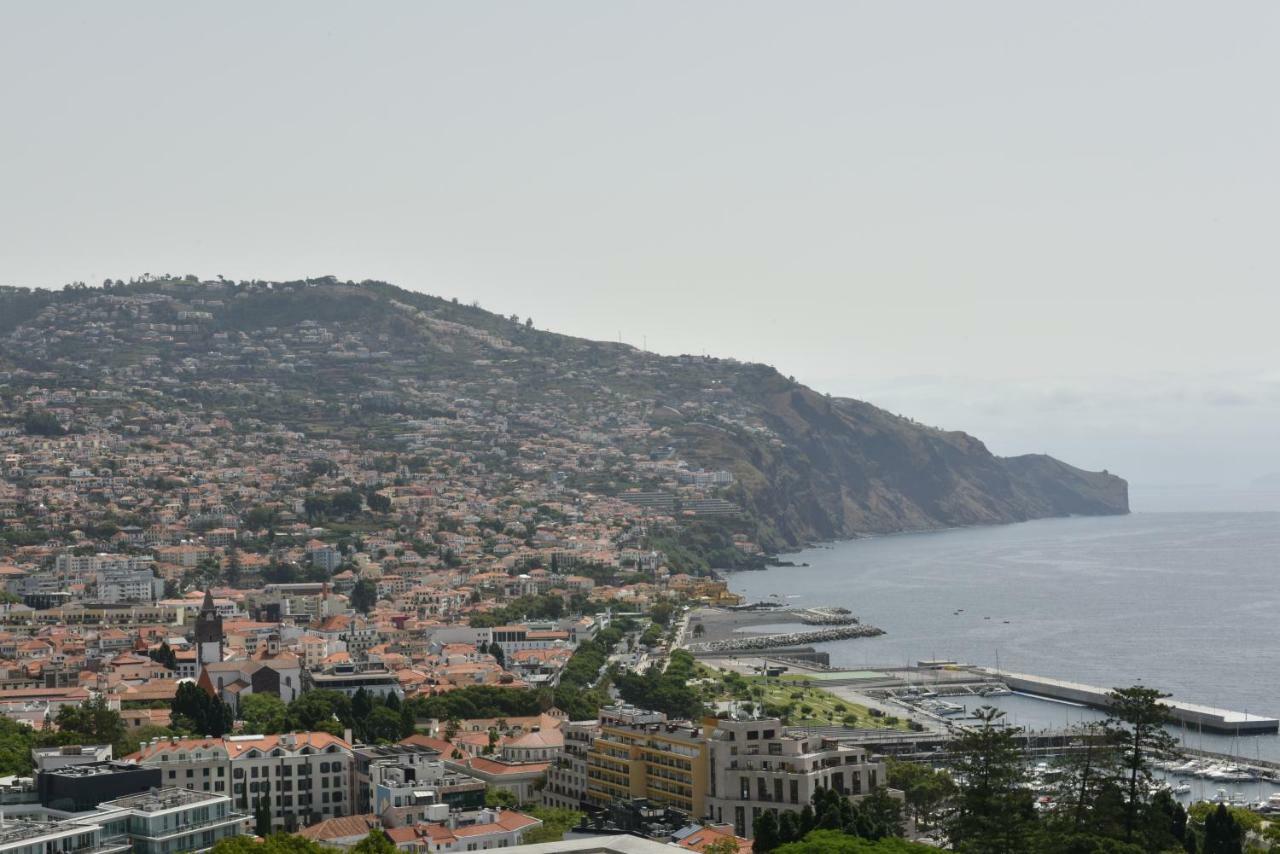 Jasmineiro- Funchal Appartamento Funchal  Esterno foto